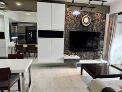 d'Nest (D18), Condominium #587124481